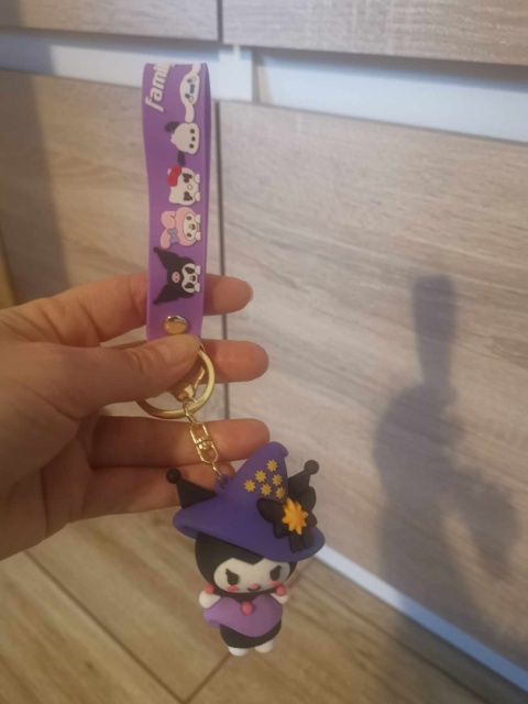 Brelok breloczek do kluczy zawieszka KUROMI silikon Brelok breloczek do kluczy zawieszka KUROMI silikon