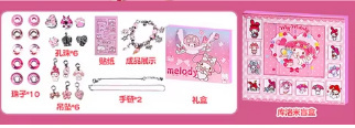 HELLO KITTY KALENDARZ ADWENTOWY BIŻUTERIA HELLO KITTY KALENDARZ ADWENTOWY BIŻUTERIA